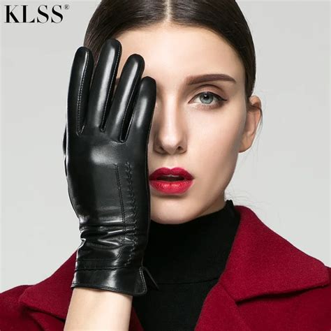 glove aj worth|Elegant Gloves .